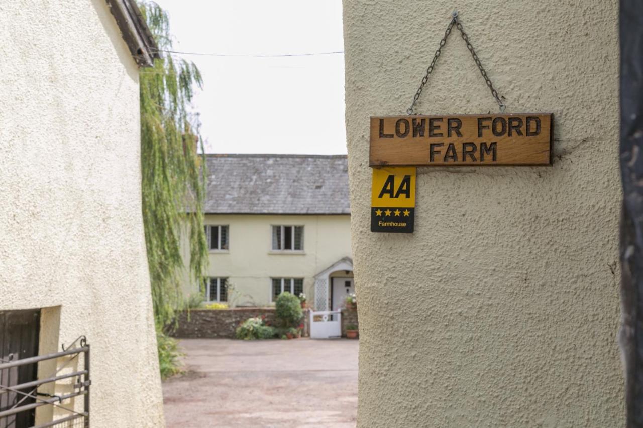 Bed and Breakfast Lower Ford Farm Cullompton Exteriér fotografie